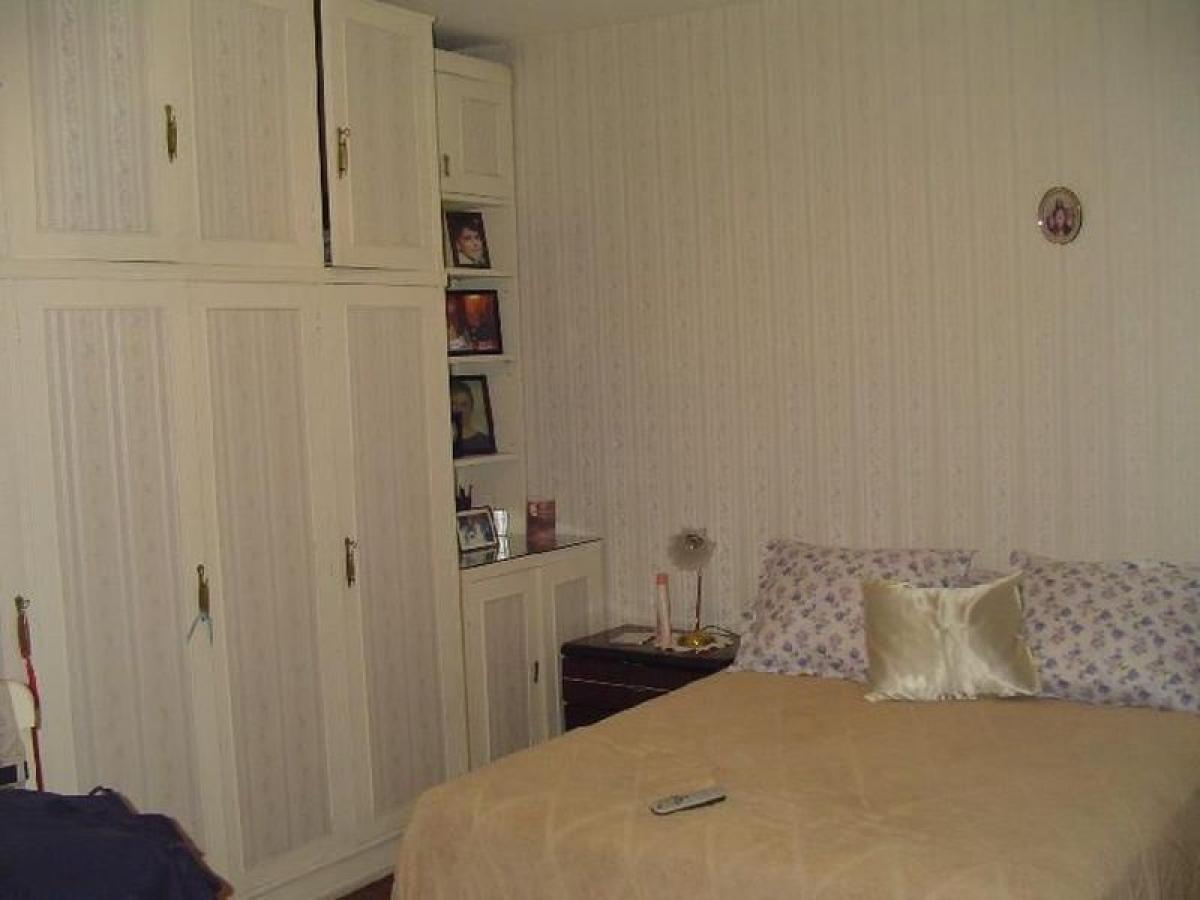 3 bedrooms House in Buenos Aires, Argentina No. 76787