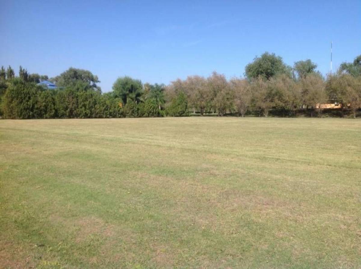  Land in Pilar, Argentina No. 118752