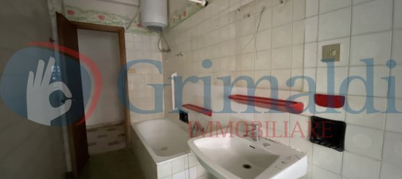 3-salle Appartement à Rome, Italy No. 201105 30