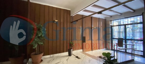 3-salle Appartement à Rome, Italy No. 201105 8