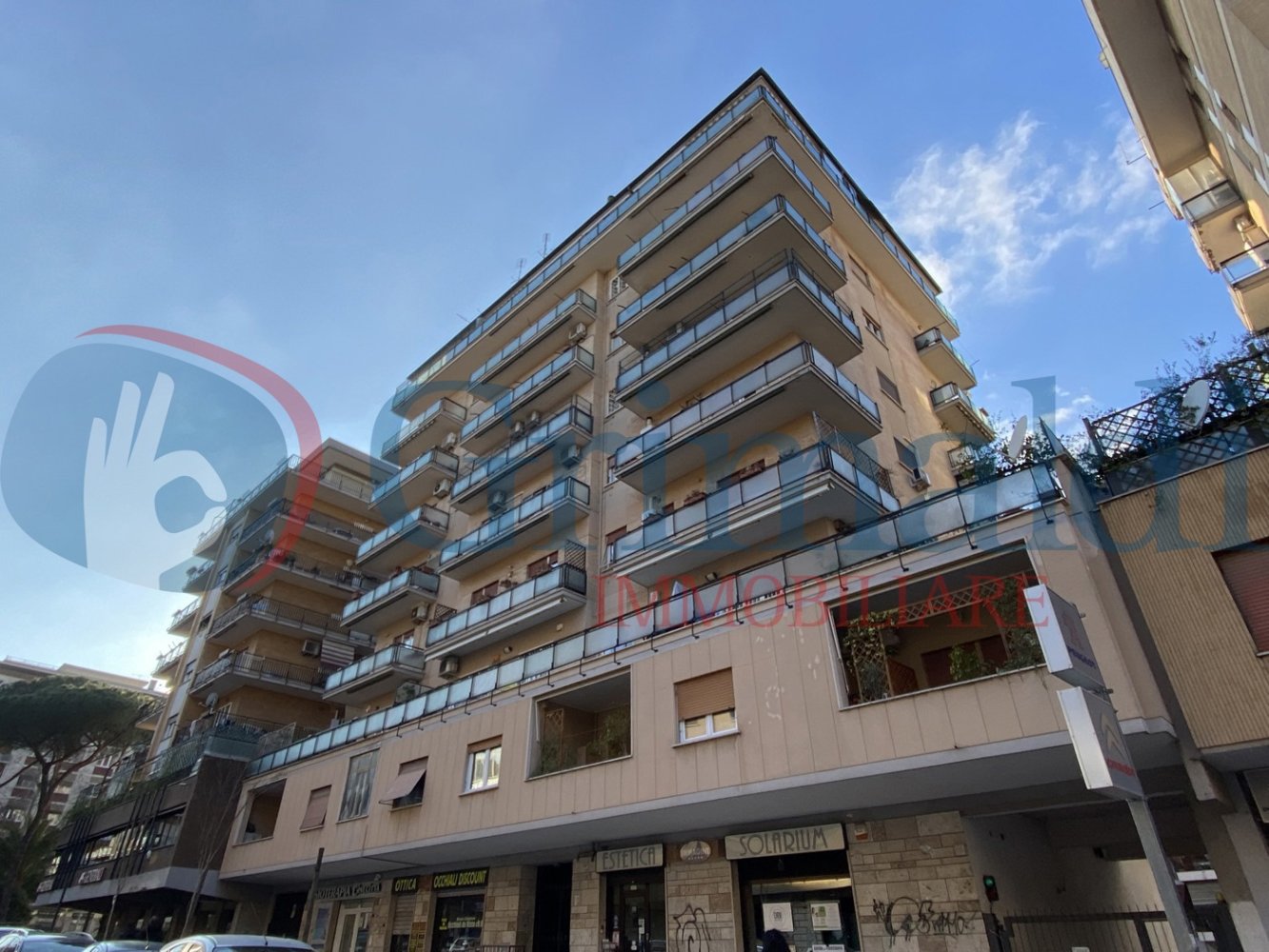 3-salle Appartement à Rome, Italy No. 201105