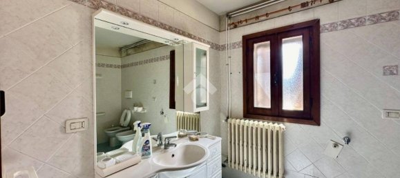 2 غرف نوم فيلا في Rovolon, Italy رقم 108253 36