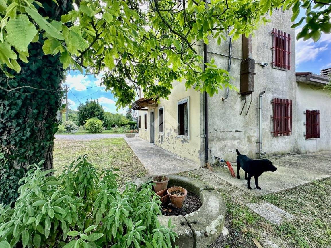 2 غرف نوم فيلا في Rovolon, Italy رقم 108253