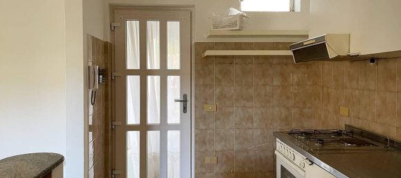 5 rooms Apartment in Capri, Italy No. 111220 3