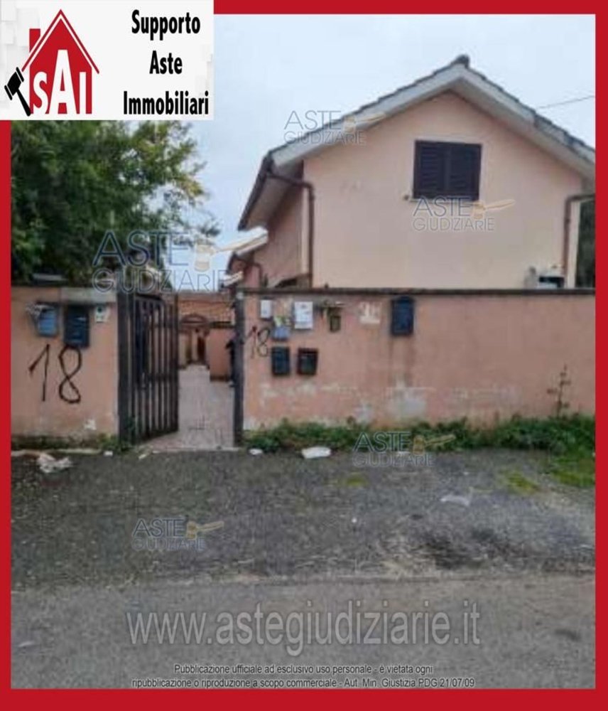 5 bedrooms Apartment in Ardea, Italy No. 334049
