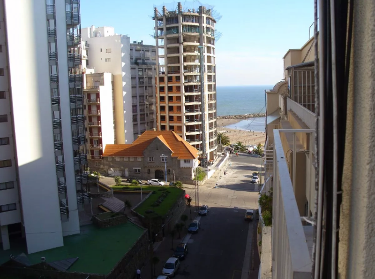 Studio in Mar del Plata, Argentina No. 92350