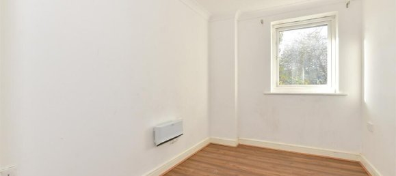 2 bedrooms Apartment in Chingford, United Kingdom No. 3953 7