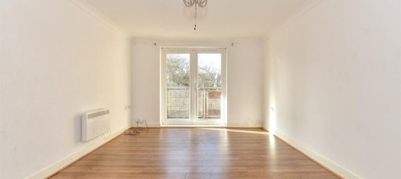 2 bedrooms Apartment in Chingford, United Kingdom No. 3953 5