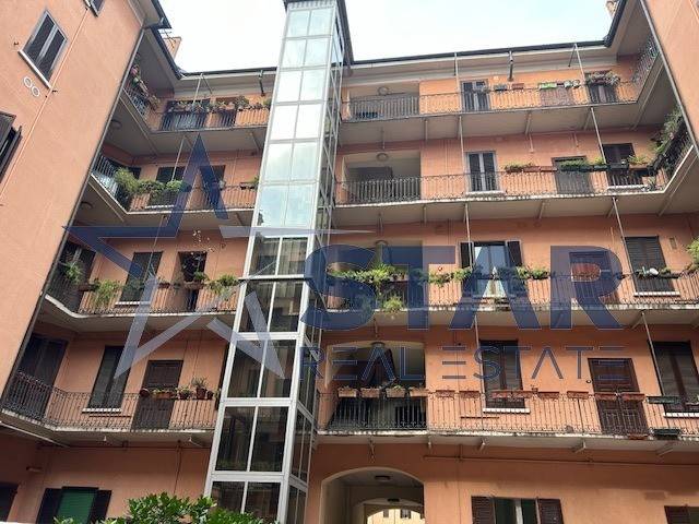 1 chambre Appartement à Milan, Italy No. 378541