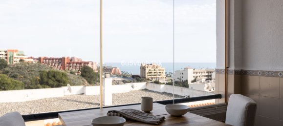 2 bedrooms Penthouse in Fuengirola, Spain No. 150167 5