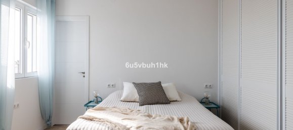 2 bedrooms Penthouse in Fuengirola, Spain No. 150167 14