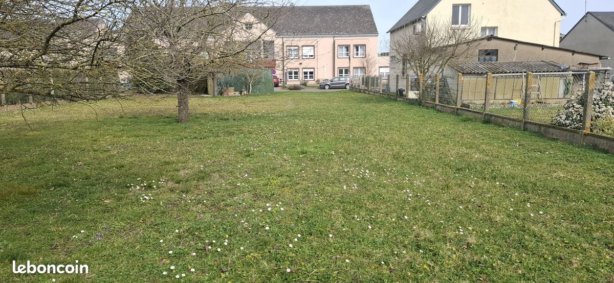  Land in Orgeres-en-Beauce, France No. 332541