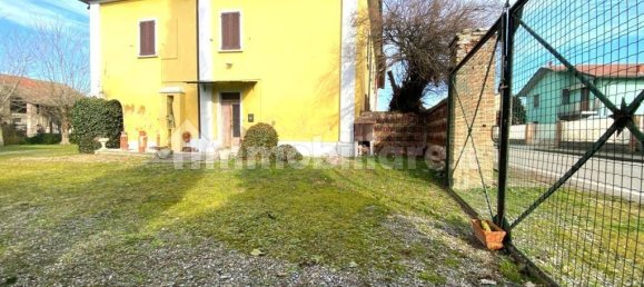 3 غرف نوم منزل في Castelletto di Branduzzo, Italy رقم 238655 10