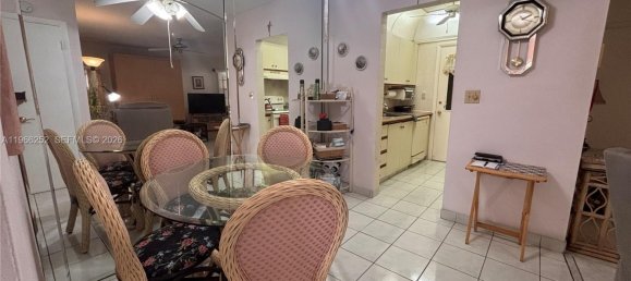 1 Schlafzimmer Gewerbliche Immobilien in Miami, USA, Nr. 615792 5