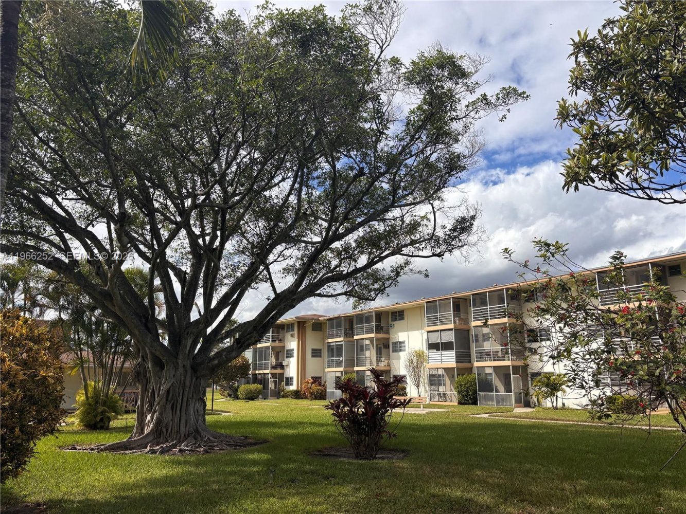 1 Schlafzimmer Gewerbliche Immobilien in Miami, USA, Nr. 615792