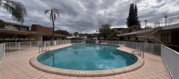1 Schlafzimmer Gewerbliche Immobilien in Miami, USA, Nr. 615792 14