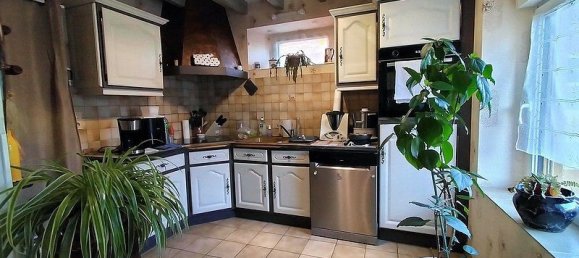 4 chambres Maison à Mayenne, France No. 357929 4