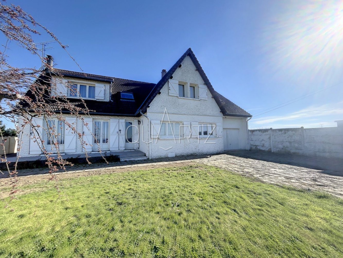 5 bedrooms House in Chaumont-en-Vexin, France No. 82361