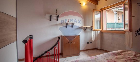 2غرفة شقة في Castel Mella, Italy رقم 16386 16