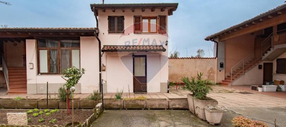 2غرفة شقة في Castel Mella, Italy رقم 16386 20