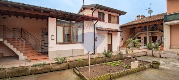 2غرفة شقة في Castel Mella, Italy رقم 16386 2