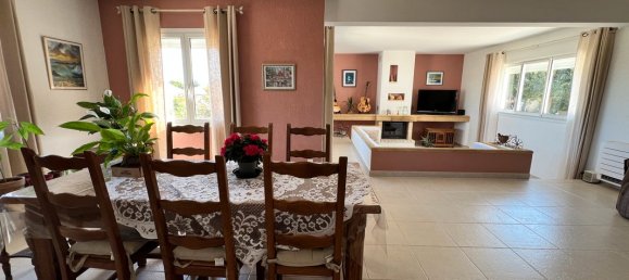 3 bedrooms House in Saint-Saturnin-les-Avignon, France No. 361053 2