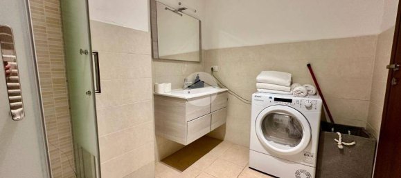 1 bedroom Apartment in Milan, Italy No. 239198 12