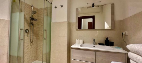 1 bedroom Apartment in Milan, Italy No. 239198 13