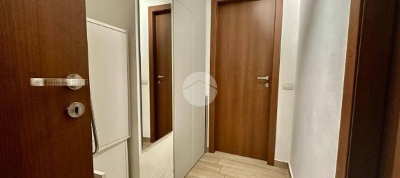 1 bedroom Apartment in Milan, Italy No. 239198 7