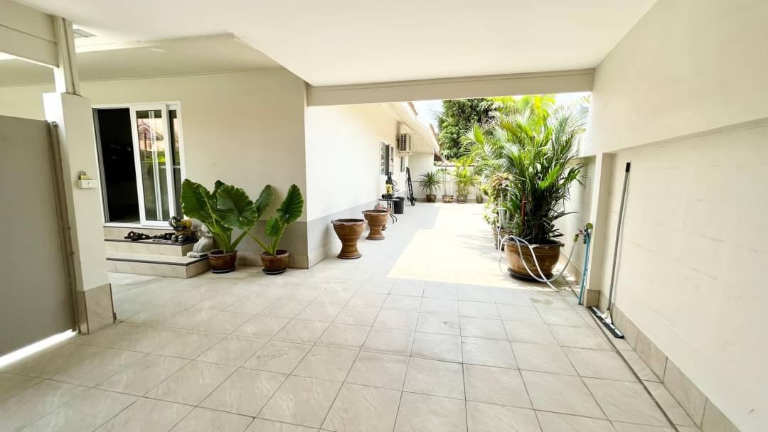 2 bedrooms Cafe / restaurant in Pattaya, Thailand No. 11180