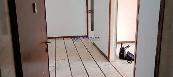 1 bedroom Apartment in Bergamo, Italy No. 320527 5