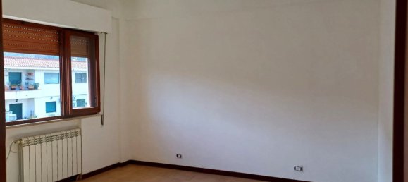 8 rooms Apartment in Palermo, Italy No. 307601 2