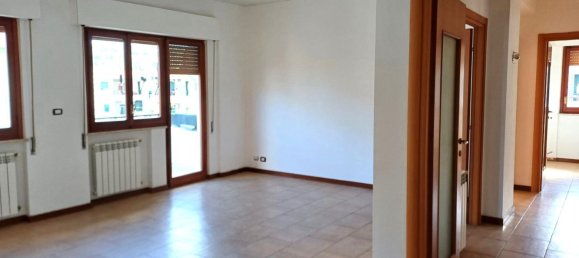 8 rooms Apartment in Palermo, Italy No. 307601 9