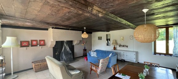 2 bedrooms House in Calvados, France No. 276794 3