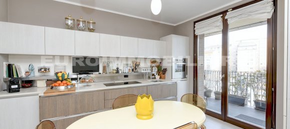 Apartamento de 4 divisões em Brescia, Italy N.º 118856 6