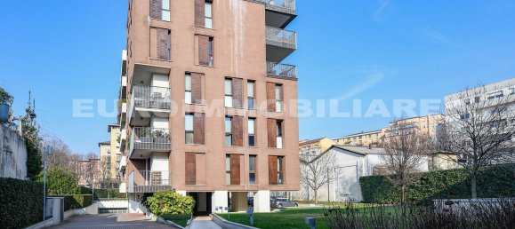 Apartamento de 4 divisões em Brescia, Italy N.º 118856 17