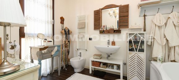 Apartamento de 4 divisões em Brescia, Italy N.º 118856 11