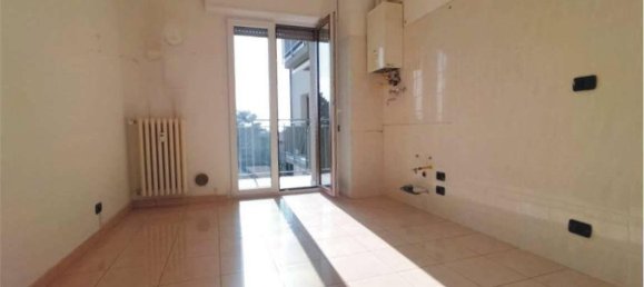 Apartamento de 3 habitaciónes en Ponte San Pietro, Italy No. 33595 4