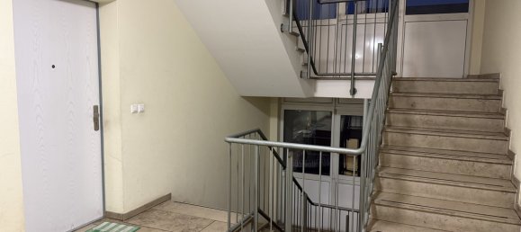 Apartamento de 24 habitaciónes en Friedrichshain, Germany No. 49114 4