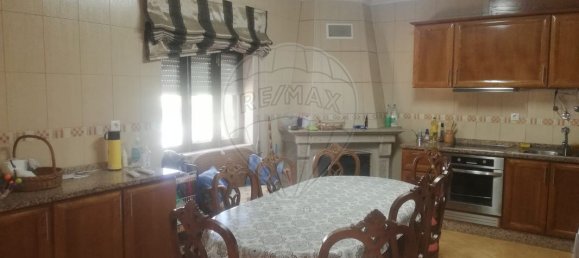 7 bedrooms House in Castelo Rodrigo, Portugal No. 34472 24