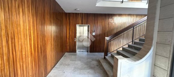 2 bedrooms Apartment in Naples, Italy No. 358689 5