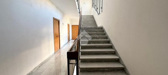 2 bedrooms Apartment in Naples, Italy No. 358689 6