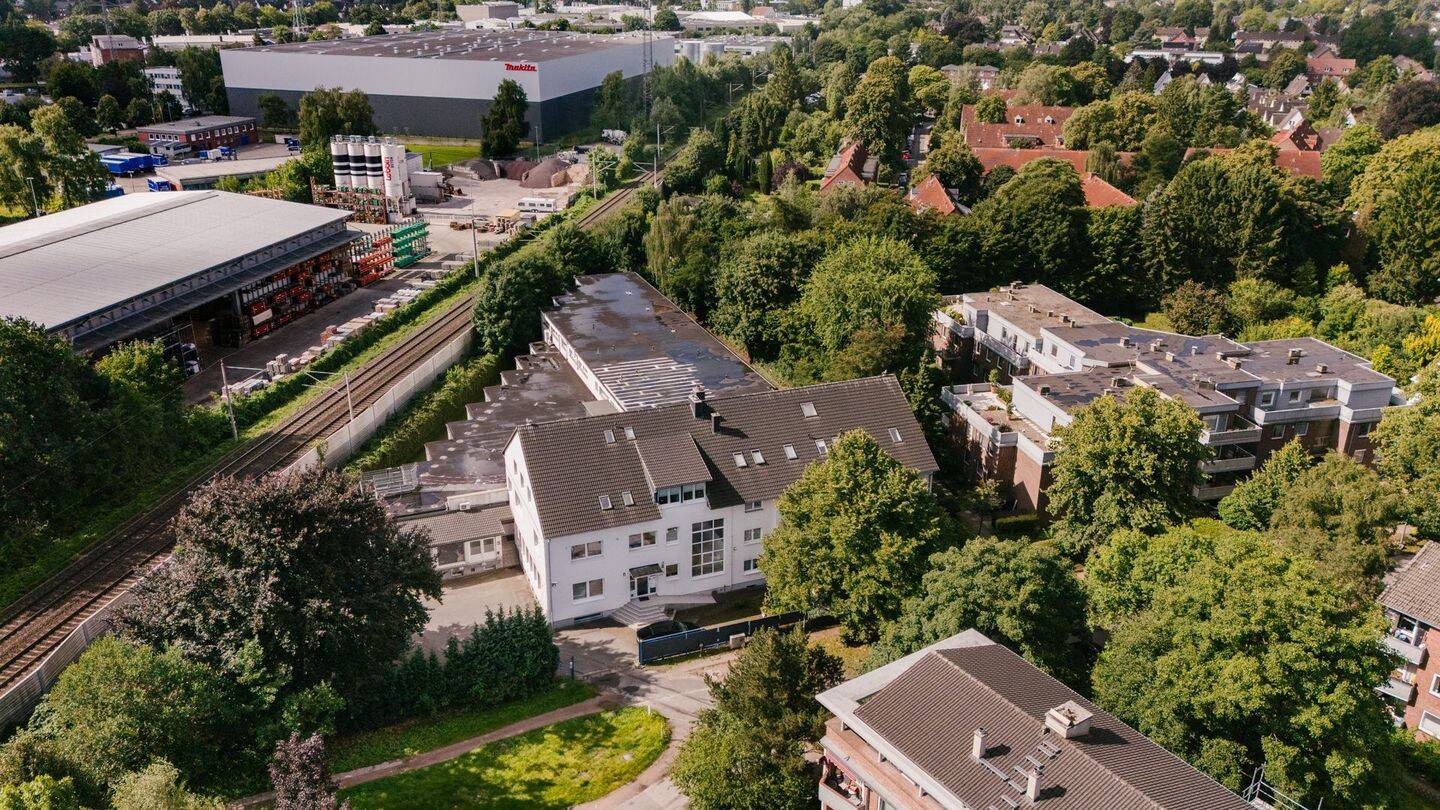 Дуплекс с 7 спальнями в Вандсбек, Германия № 311972