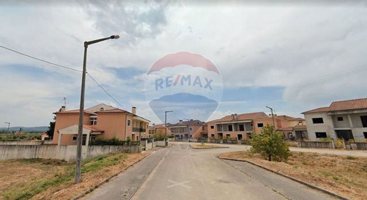  قطعة أرض في Casal Comba, Portugal 336متر مربع رقم 66538