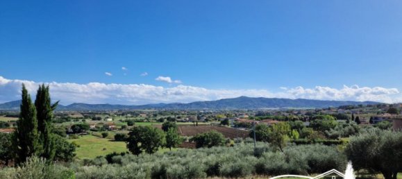 800m² Land in Castiglione del Lago, Italy No. 345865 5