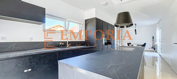 3 bedrooms House in Manspach, France No. 231207 8