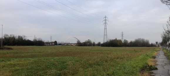  Land in Reggio Emilia, Italy No. 326031 2