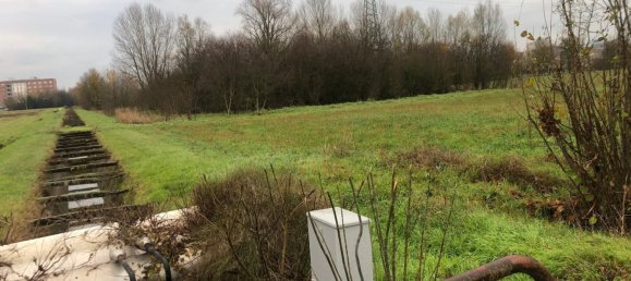  Land in Reggio Emilia, Italy No. 326031 3