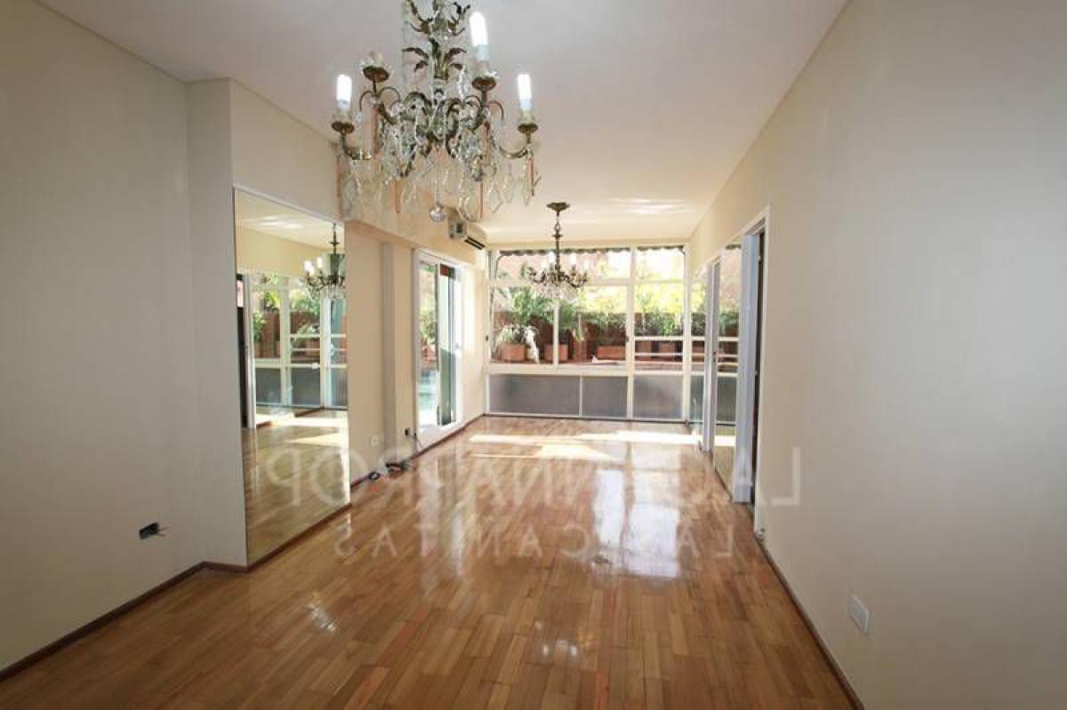 Estudio en Buenos Aires, Argentina No. 71973