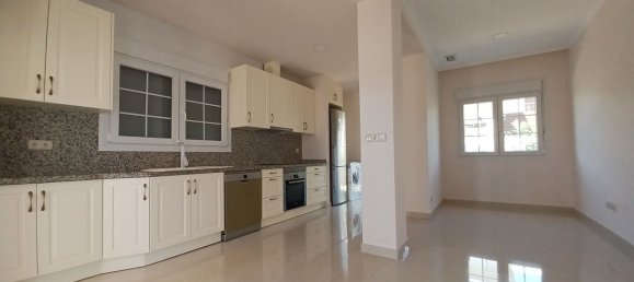 4 bedrooms House in Cabo Roig, Spain No. 185957 3